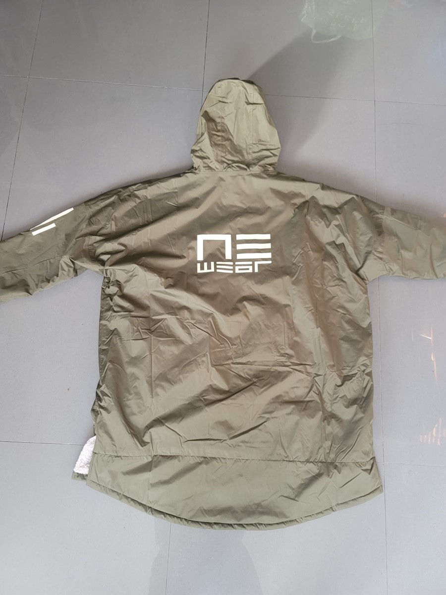 HeV. E - Image 3
